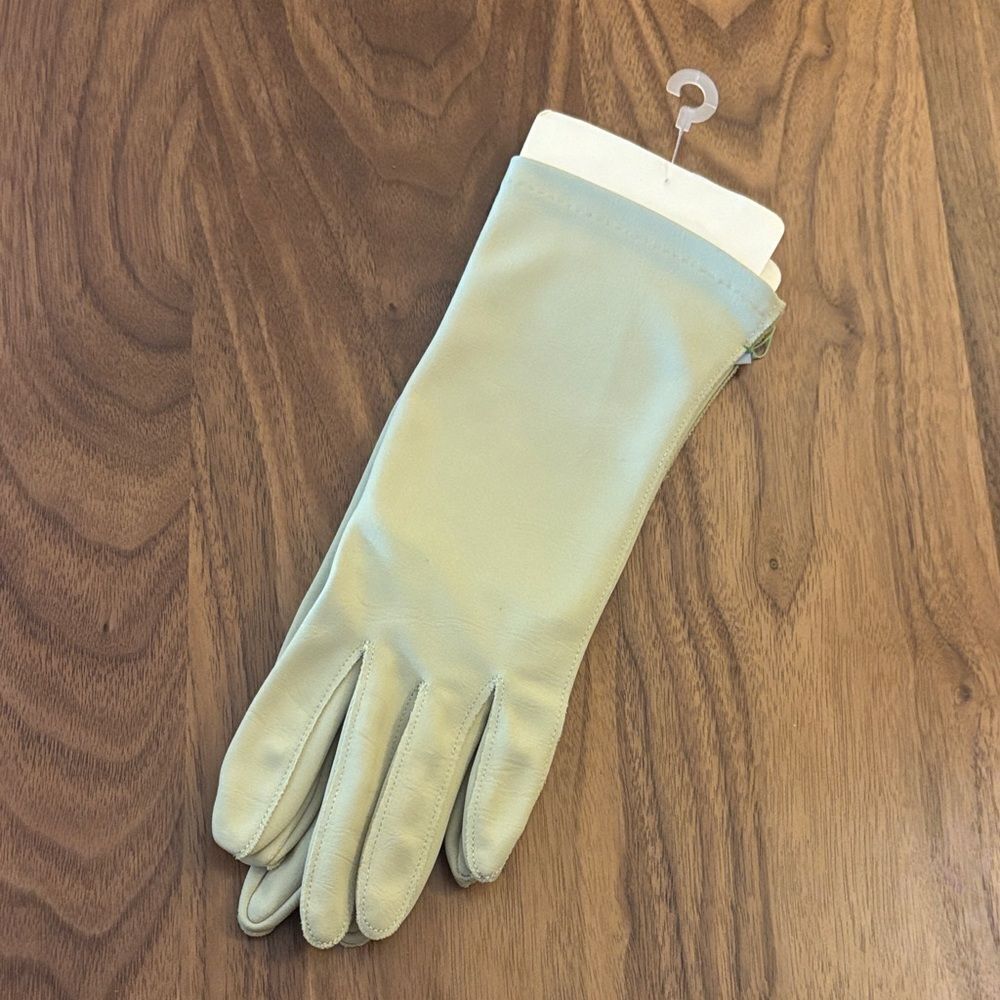 NEW Vintage Van Raalte Women's Gloves